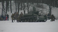 Поляки в советской форме отвоевали Познань на реконструкции битвы 1945 года Поляки в советской форме отвоевали Познань на реконструкции битвы 1945 года