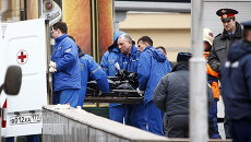 Работа спасателей у станции метро Лубянка Работа спасателей у станции метро Лубянка