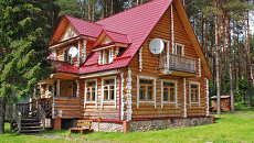 Загородный дом. Архивное фото Загородный дом. Архивное фото