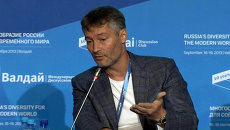Ройзман пожал руку Куйвашеву и предложил обнулить ситуацию Ройзман пожал руку Куйвашеву и предложил обнулить ситуацию