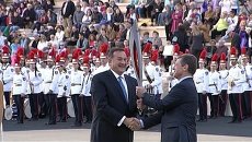 ТРАНСЛЯЦИЯ ЗАВЕРШЕНА: Церемония передачи огня зимних Олимпийских игр российской делегации ТРАНСЛЯЦИЯ ЗАВЕРШЕНА: Церемония передачи огня зимних Олимпийских игр российской делегации