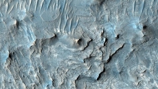 Снимок поверхности Марса, полученный камерой HiRISE Снимок поверхности Марса, полученный камерой HiRISE