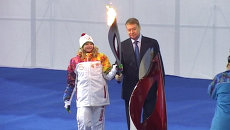 Самые яркие моменты эстафеты огня ОИ-2014 в новогодние праздники Самые яркие моменты эстафеты огня ОИ-2014 в новогодние праздники