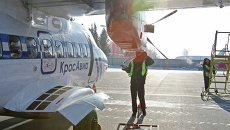 Самолет Красавиа в Толмачево. Архивное фото Самолет Красавиа в Толмачево. Архивное фото