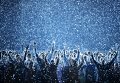 В церемонии приняли участие 3 тысячи артистов и 2 тысячи волонтеров, для которых было сшито 6 тысяч костюмов. Общее число участников церемонии — более 9200 человек. В церемонии приняли участие 3 тысячи артистов и 2 тысячи волонтеров, для которых было сшито 6 тысяч костюмов. Общее число участников церемонии — более 9200 человек.