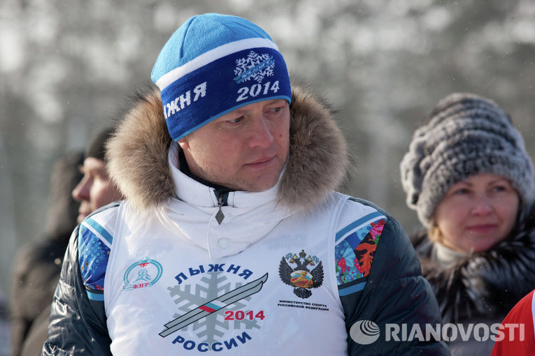 Навострили лыжи: в Томске состоялись гонки Лыжня России-2014 Навострили лыжи: в Томске состоялись гонки Лыжня России-2014